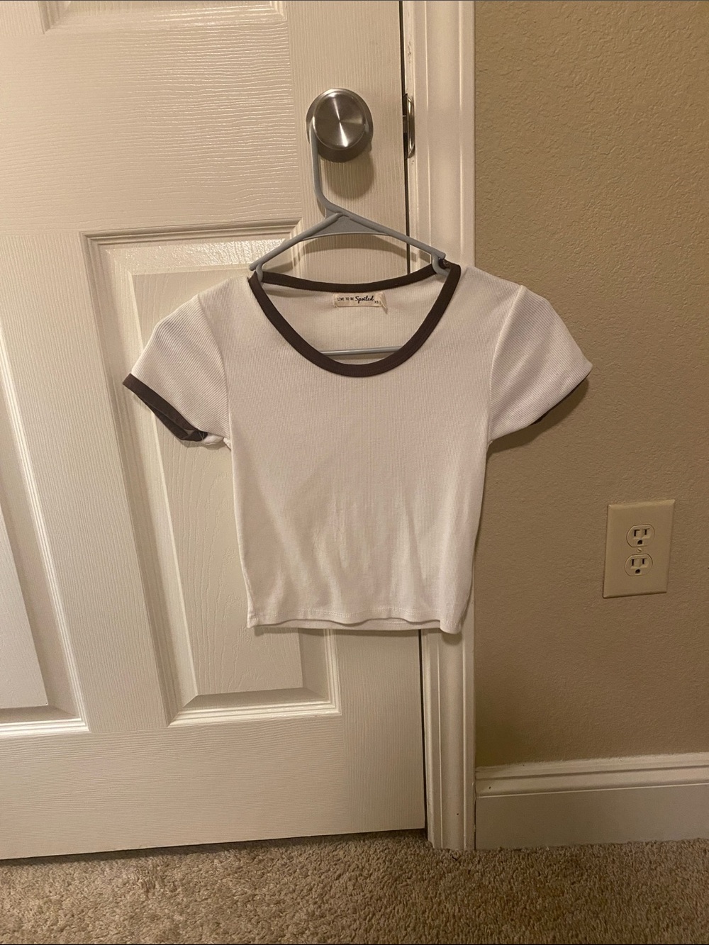 White Crop Tee with Brown Trim - Brandy Melville